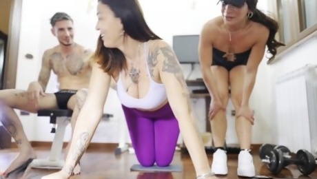 Hot Italian Sluts Fucked By Three Dudes Right In The Gym